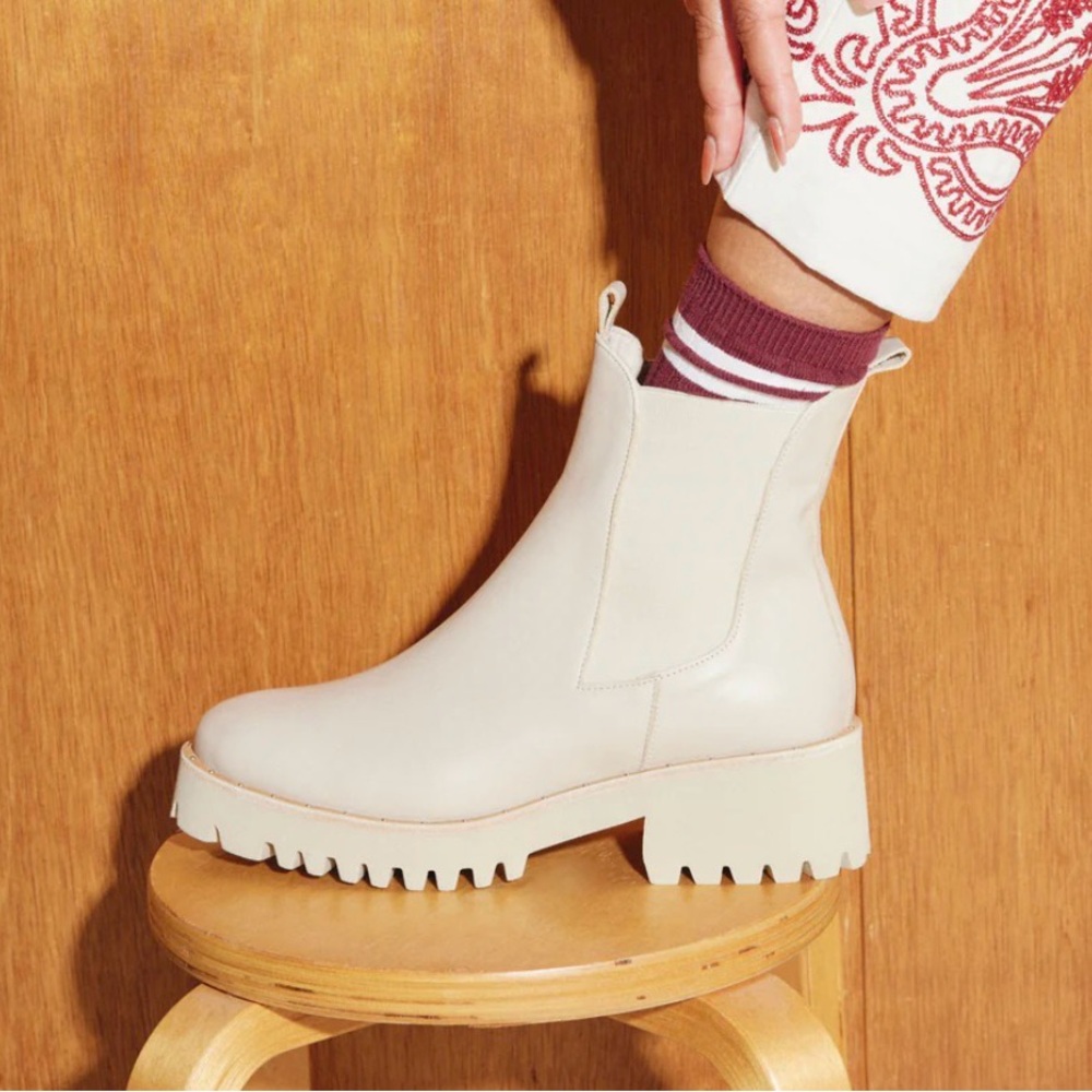 Freda Salvador Brooke Rain Resistant Boot